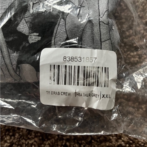 NEW Taylor Swift Eras Crewneck Grayscale - Picture 6 of 8